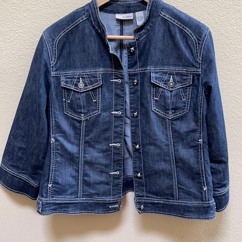 CHICOS JEAN JACKET
